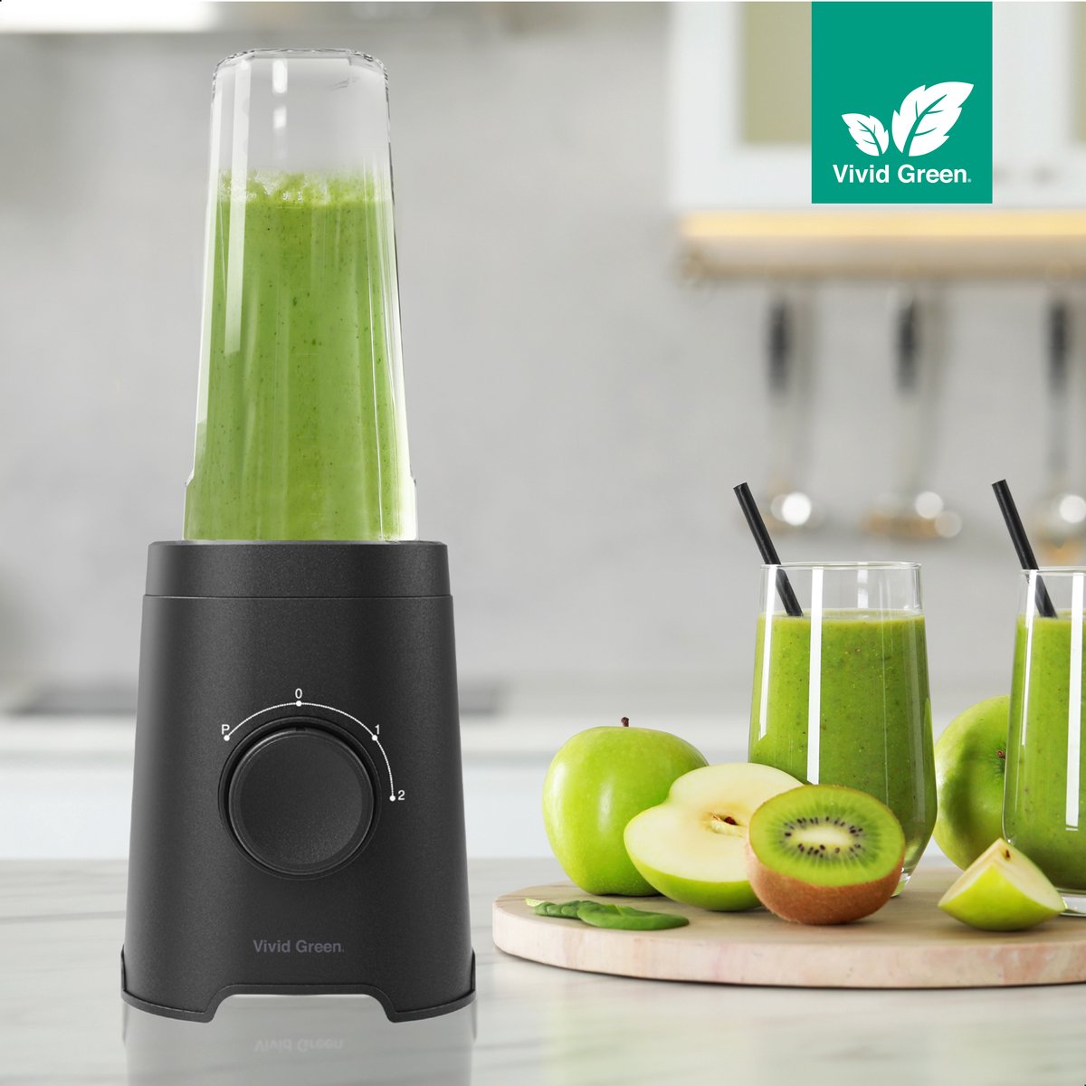 Vivid Green Smoothie Blender